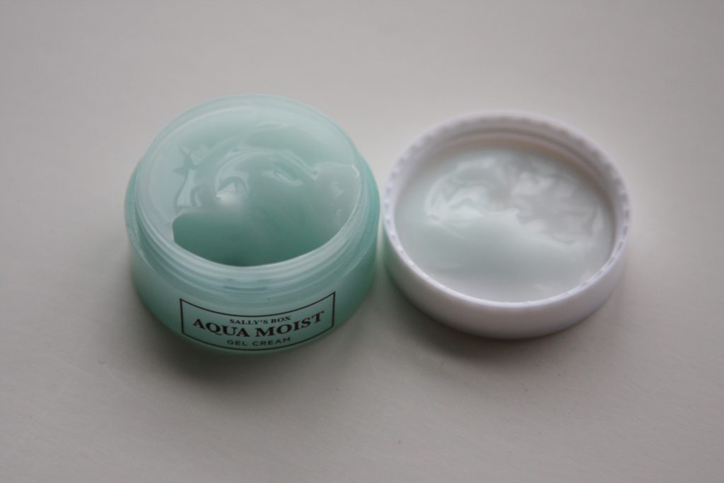 Sallys Box Aqua Moist Gel Cream opened