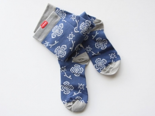VIM &amp; VIGR Compression Socks out of package but folded