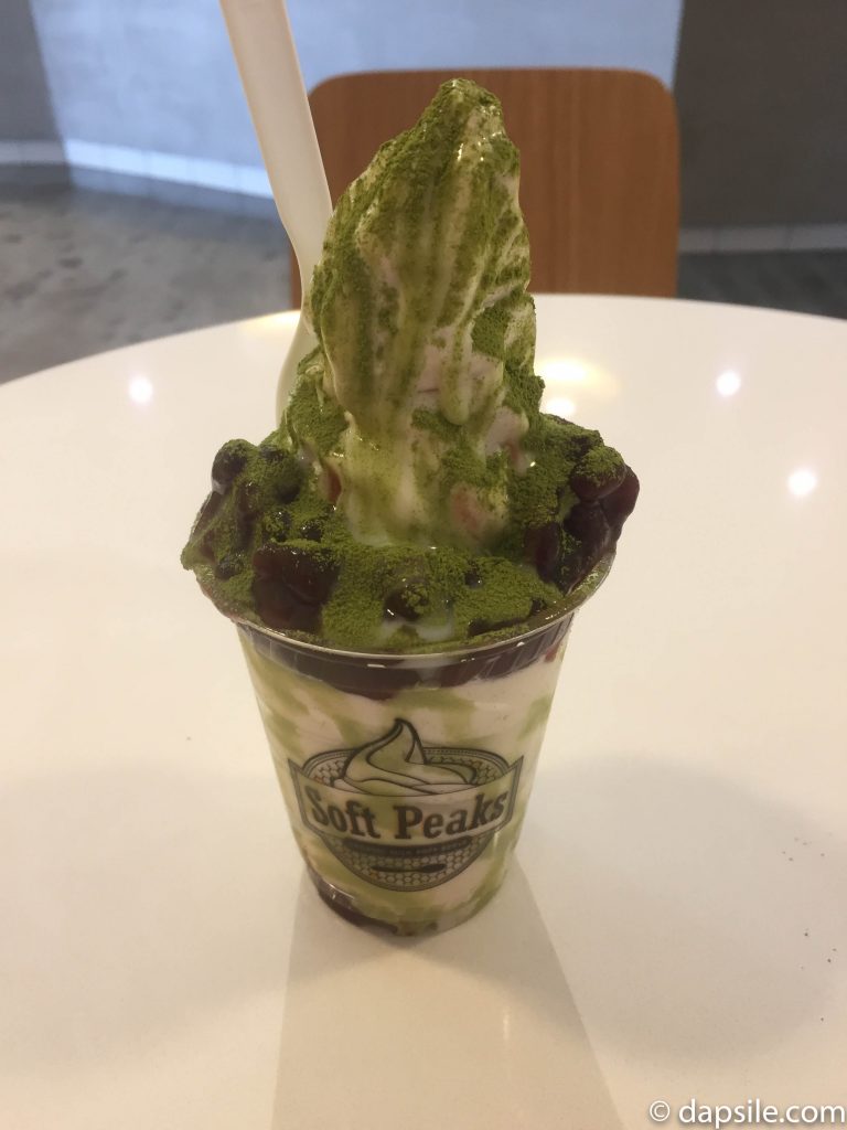 Soft Peaks Soft Ice Cream Green Forest with Matcha powder