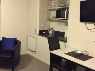 Ellena Court Motel Kitchenette, table, &amp; TV