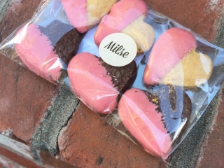 Chocolate and Vanilla Heart Cookies Chocolate and Vanilla Heart Cookies from Milse in Auckland