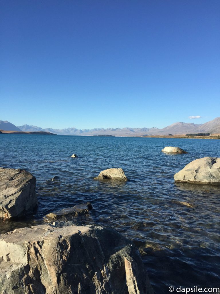 Rocks on the edge in Lake Tekapo